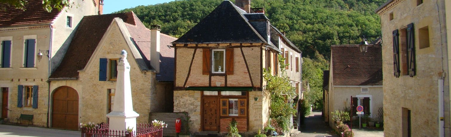 Lokale munt - Le Rêve - Saint-Clair, dorp in Bouriane