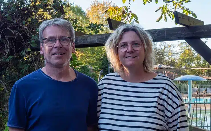 Après plusieurs mois à préparer notre arrivée, nous voilà installés au camping le Rêve, pour une nouvelle aventure !